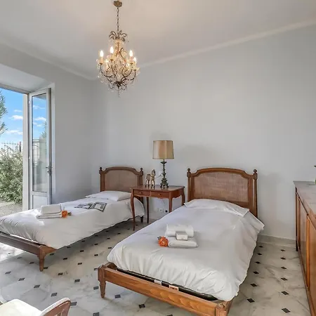 Les Rives D'or With Sea View Terrace - Happy Lejlighed Menton