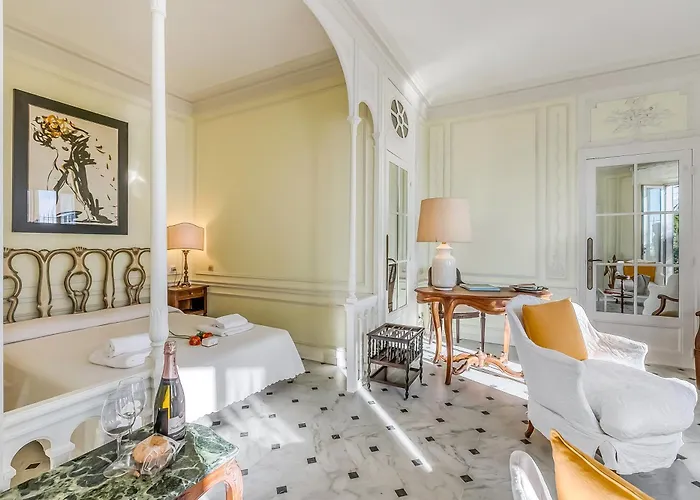 Les Rives D'or - Happy